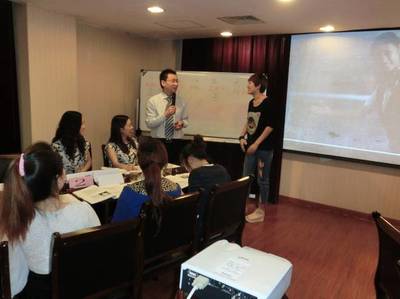 培训课堂互动形式在成人培训服务中的创新与实践